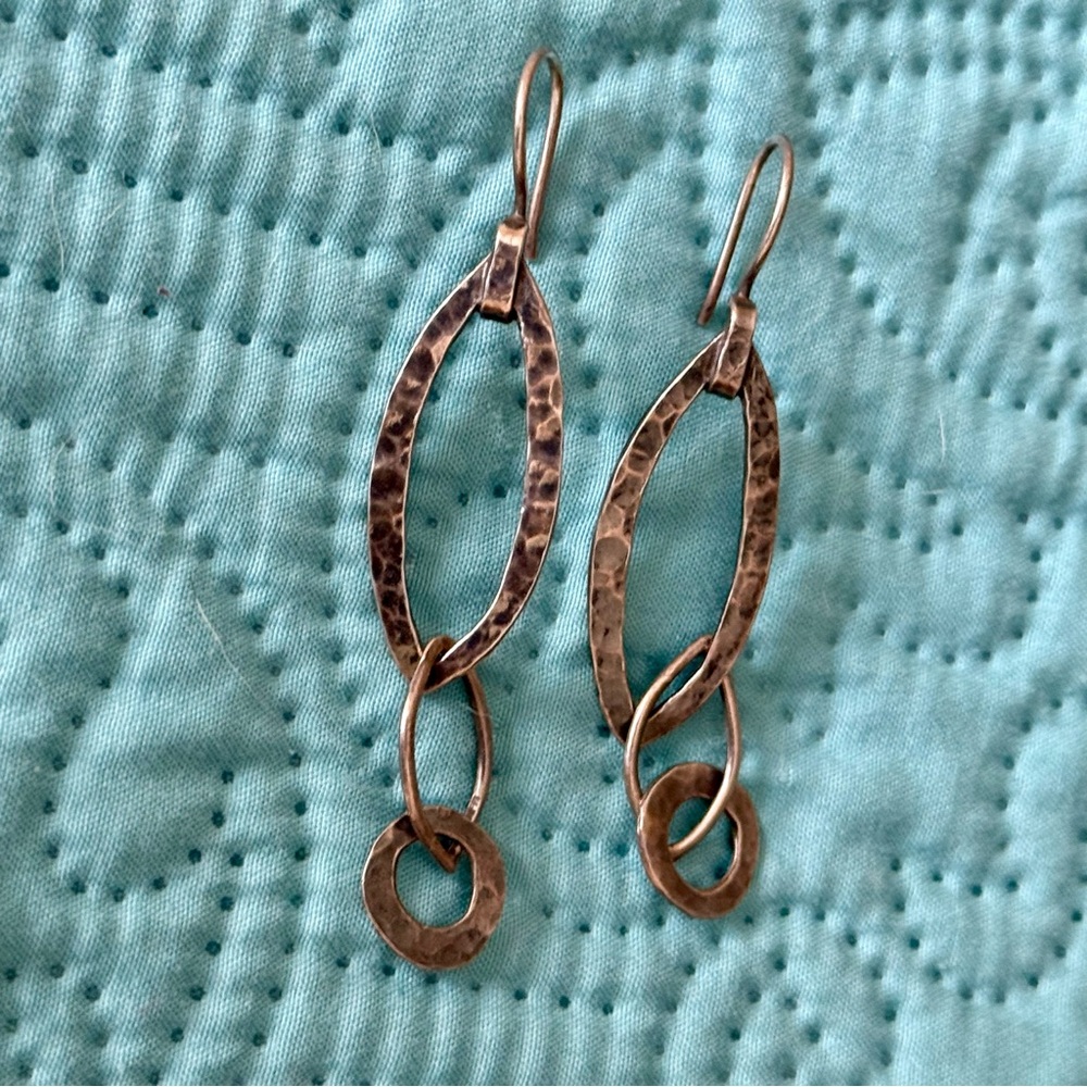 Silpada Hammered SILVER  Earrings